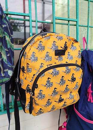 Стильний рюкзак