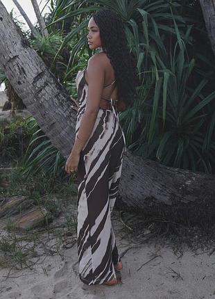 Пляжна сукня
