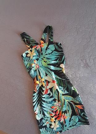 Платье на девочку 11-12 лет