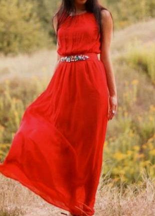 Неймовірне шифонове червоне максі плаття кольору мак в підлогу сукня шикарна для фотосесій ефектне для свят легке та летюче розмір s m з поясом