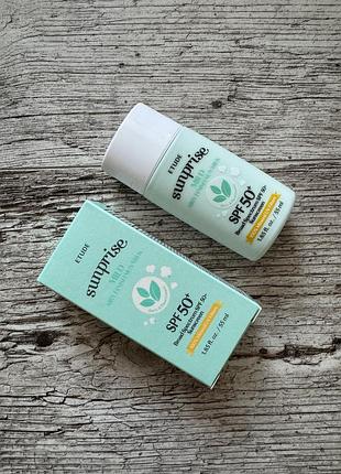 Сонцезахисний засіб etude house sunprise mild airy finish spf50+ pa+++