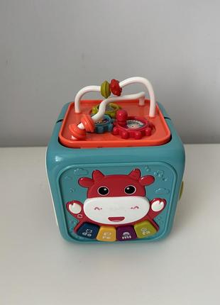 Чарівний бізікуб