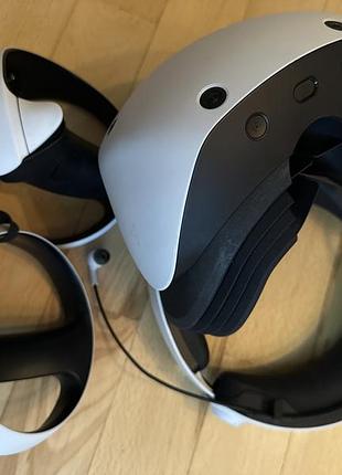 🎮 продаю vr-гарнітуру playstation vr2 + контролери sense 🎮