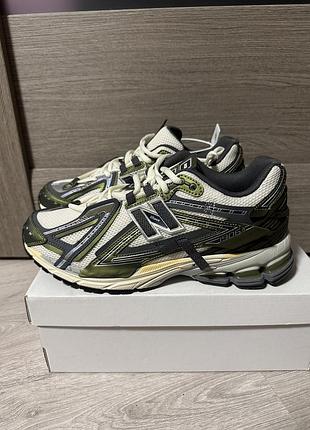 Кросівки new balance 1906 olive juice / sea salt 43 розмір