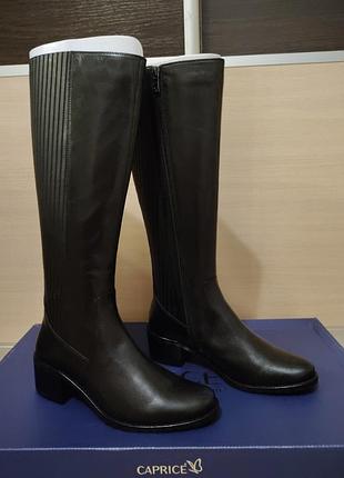 Нові чоботи caprice, 38,5р.