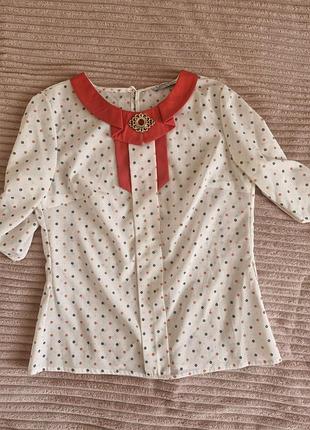 Блуза. червона блузка. женская блуза. красная блузка