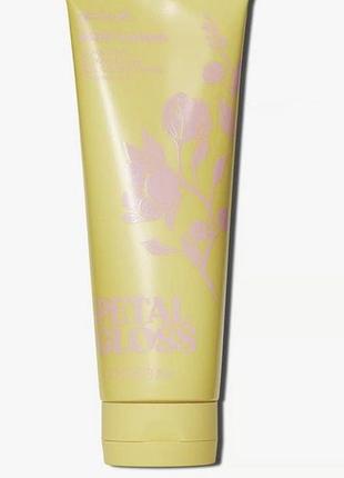 Лосьйон для тіла victoria's secret в асортименті
