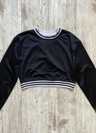 Жіночий чорний топ з рукавами розмір,   м