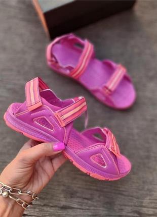 Спортивні босоніжки на підлітка, або для дорослого фірма merrell размір 36,37