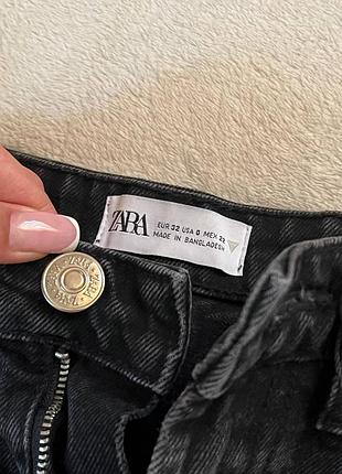 Стильные черные джинсовые шорты zara