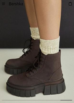 Bershka zara mango h&m michael tommy calvin ugg демисезонные непромокаемые ботинки на платформе черевики чоботи bershka на высокой подошве берцы р.38