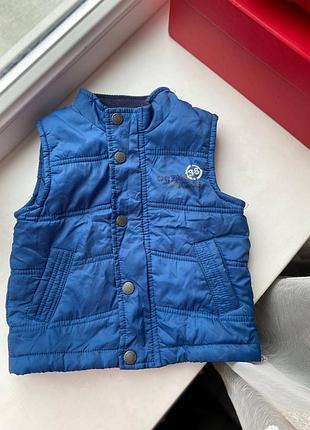 Безрукавка жилетка на хлопчика розмір 74-80 см на 9-12 місяців