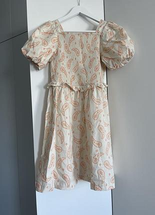 Платье для девочки lswaikiki 13-14 лет идет на 10-11 лет