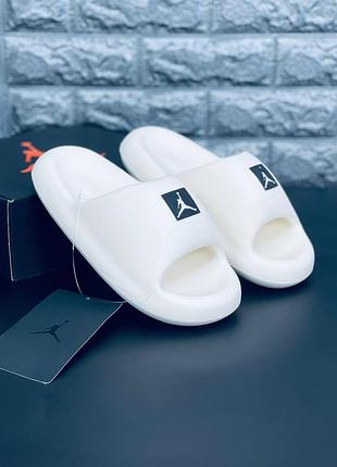 Женские шлепанцы джордан последний размер 35 стелька 22