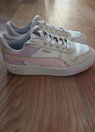 Кросівки puma жіночі розмір 40,5, устілка 26 см