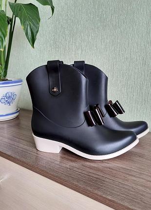 Жіночі резинові чоботи vivienne westwood + melissa жіночі чобітки vivienne westwood