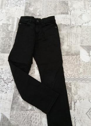 Джинси next