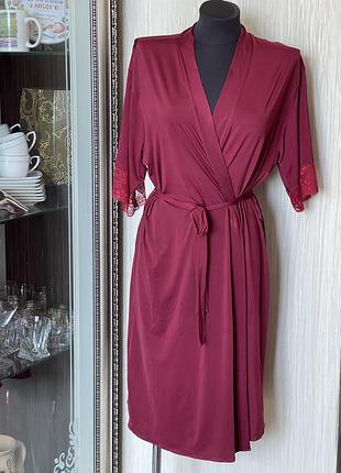 Халат новый глубокое бордо с кружевом