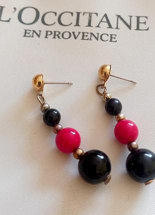 Интересные, винтажные серьги. пластик. англия.