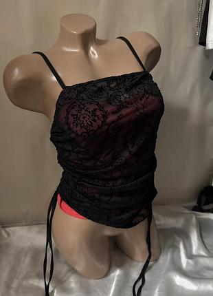 Топ двошаровий чорний червоний на бретельках завʼязках напівпрозорий готичний гот емо killstar