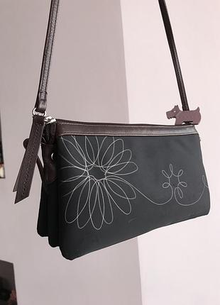 Сумочка з нейлону та шкіри radley - крос-боді,чорна з рожевим песиком