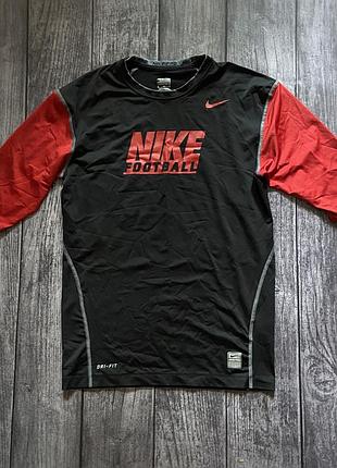 Сплртивна футболка nike pro