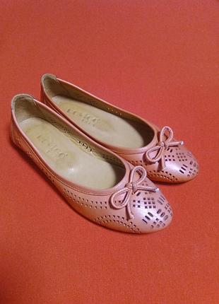 Балетки женские rovigo,размер 37, длина стельки 23.5 см, натуральная кожа,стан очень идеален