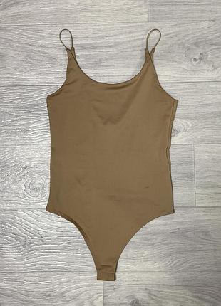 Боді бежеве на бретелях