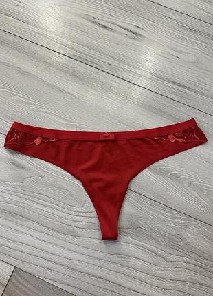 Трусики стрінги