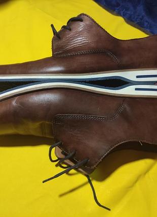 Чоловіче шкіряне взуття lloyd