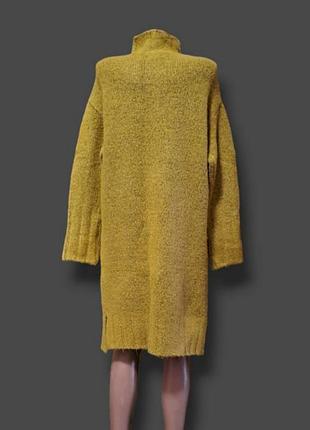 Женское вязаное платье-свитер