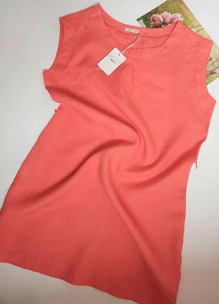 Красивое коралловое платье xint