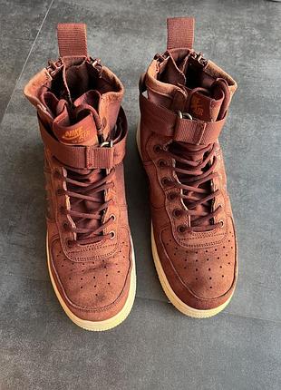 Кросівки nike sf air force 1 mid 4