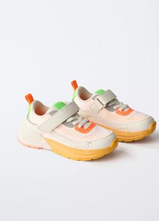 Нові кросівки zara, розмір 24,25,26