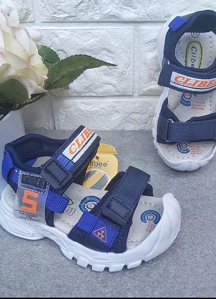 Босоножки для мальчика 22,23,25