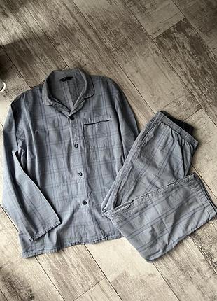 Чоловіча піжама