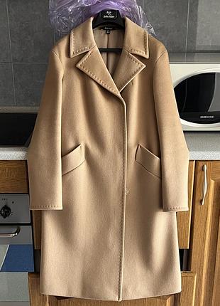 Пальто жіноче пряме міді кемел бежевого кольору з вовною stella polare