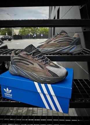 Adidas yeezy boost 700 v2 (brown) 6