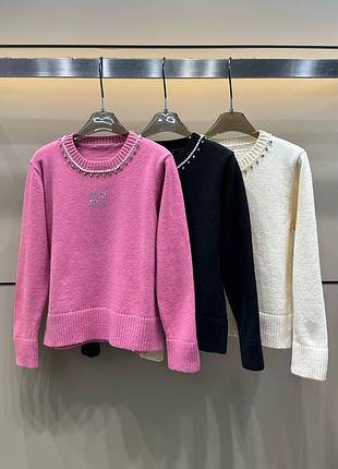 Свитер женский