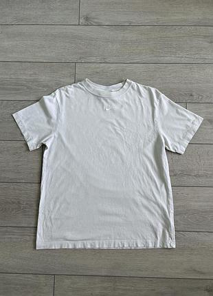 Жіноча футболка найк nike essential xs хс майка оригінал