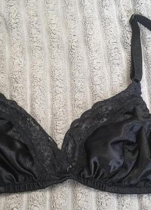 Атласный браллет без косточек 75в