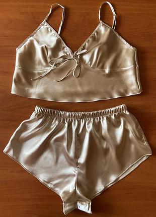 Атласний комплект ( шортики+ топ) для сну