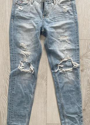 Блакитні джинси hollister ,нові