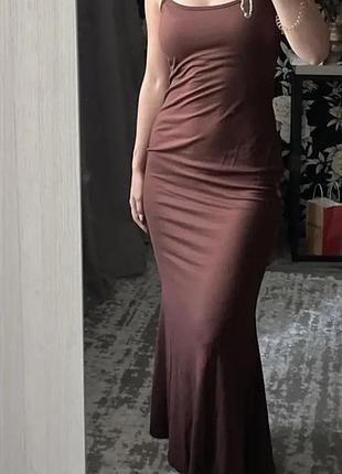 Обтягивающее платье, шоколадного цвета