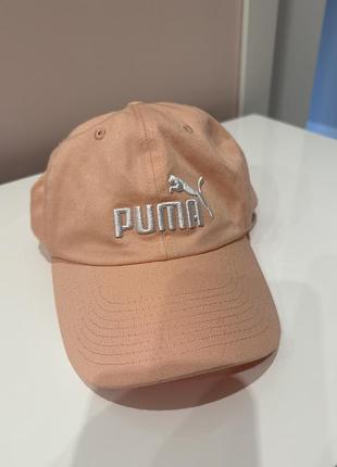 Жіноча кепка