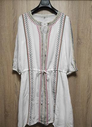 Бавовняна сукня з вишивкою f&f у розмірі s-m