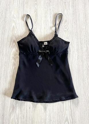 H&m чудова подвійна маєчка з прикрасами