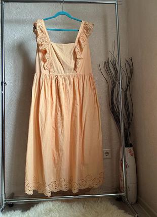 Нові сукні в двух розмірах 16 та 20 .бавовна