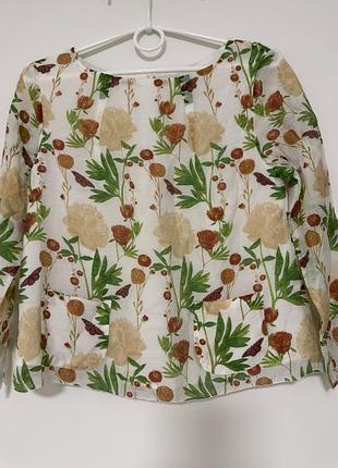 Блуза з квітковим принтом
