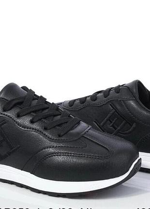 Кеди стильні